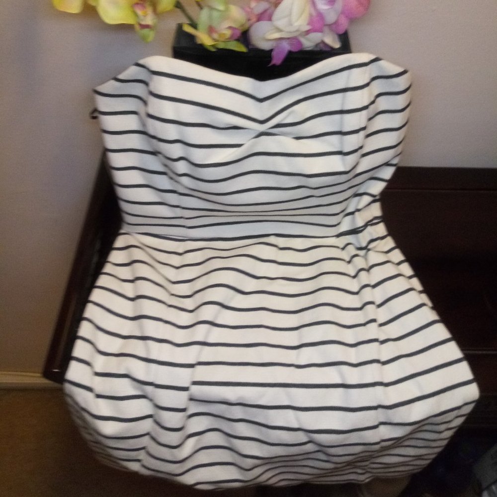 Rachel Roy Strapless Dress - Picture 6 of 8